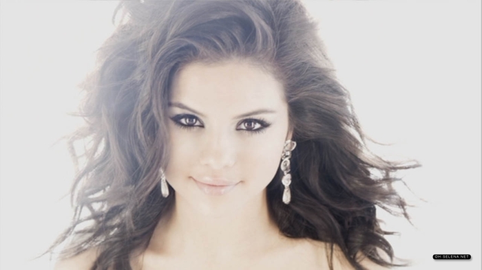 Promoshoot-for-A-Year-Without-Rain-selena-gomez-17511179-1280-719