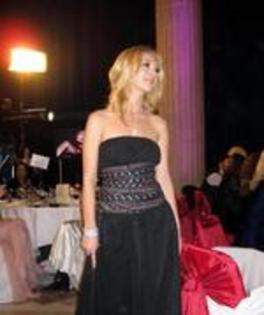 24526803_XJQELGCCM - adela popescu