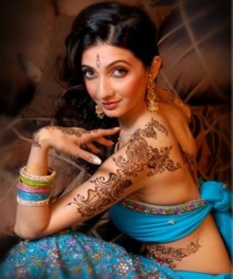 arabic-hands-arms-belly-mehndi-250x300 - dmg -si mai multe