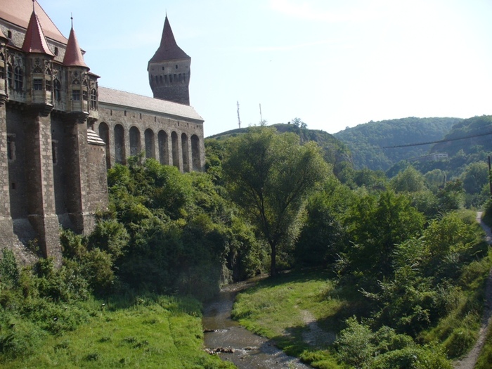 castelul-de-la-hunedoara-1 - castelul din huneduara