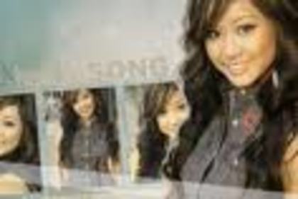 NBCAOL3VUK - MM Brenda Song MM