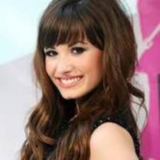 images56 - demi lovato