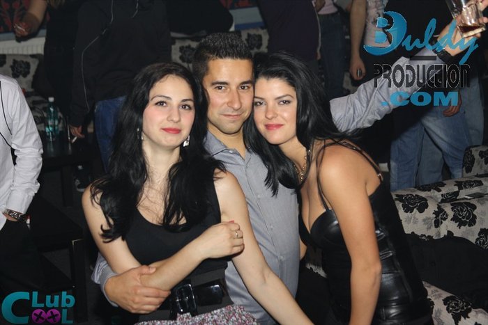 night 089 - Club Cool 11 Decembrie