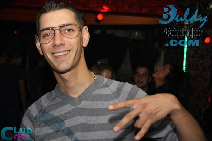 night 201 - Club Cool 11 Decembrie