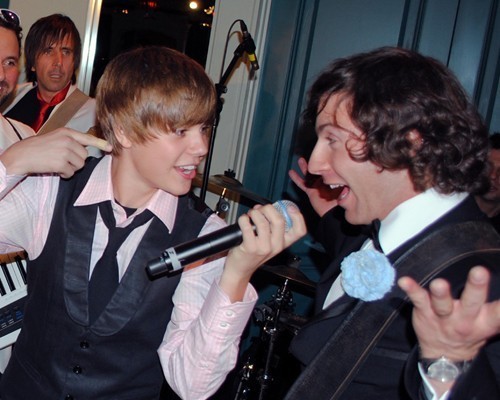 Dan-Kanter-s-wedding-Toronto-October-3-2010-justin-bieber-16023331-500-400