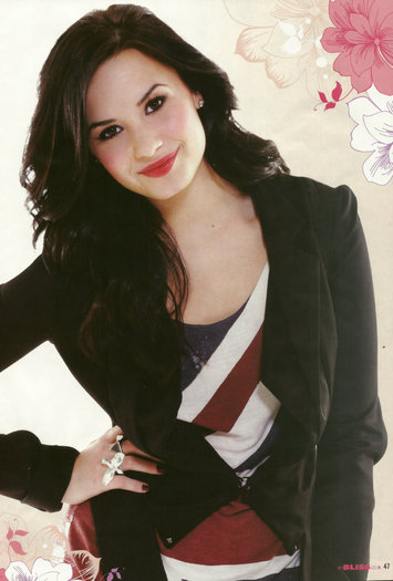 Demi-Photo-demi-lovato-17621153-1280-1895