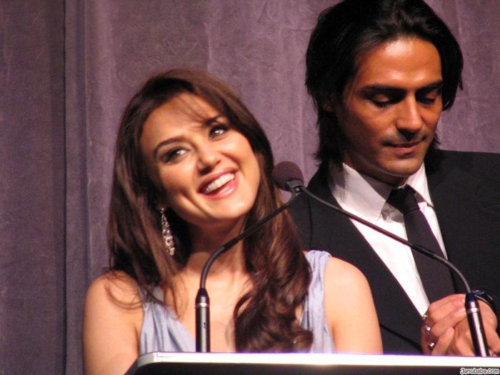 wp_Janubaba_PreityZintawithDinoMoriabycoolman_2007913215752BTZESK - PREITY ZINTA
