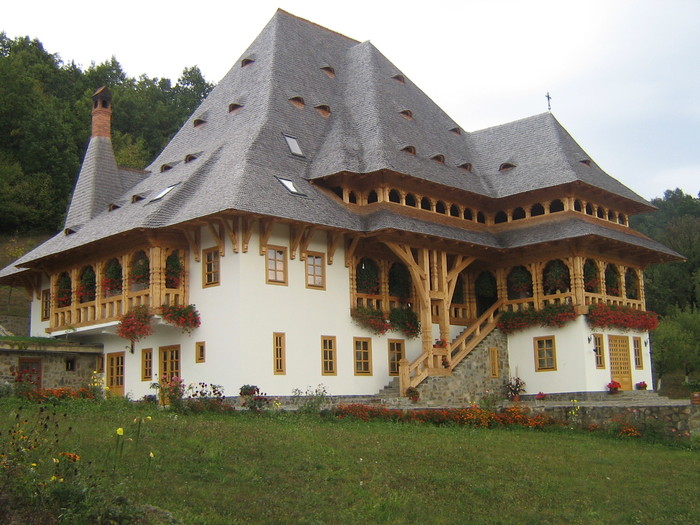 IMG_0459 - ROMANIA PAMANT SFANT