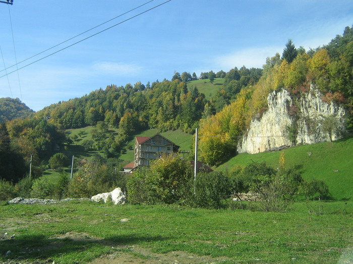 IMG_0747 - ROMANIA PAMANT SFANT