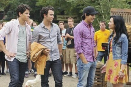 Camp-Rock-2-350x232 - camp rock 2