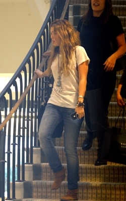  - x Shopping at Barneys New York - 05th October 2010