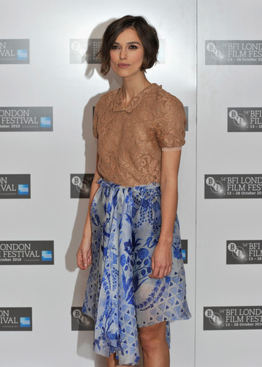 Keira+Knightley+Makeup+Nude+Lipstick+qbZfrtgcHK7l - Make up-actress