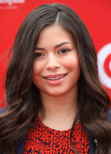 Target+Presents+Variety+Power+Youth+Event+Kl-IJjc7-BTl - disney actress