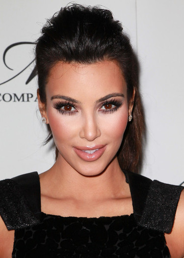 Kim+Kardashian+Makeup+Nude+Lipstick+pYgYrnFro0Gl - Make up-actress