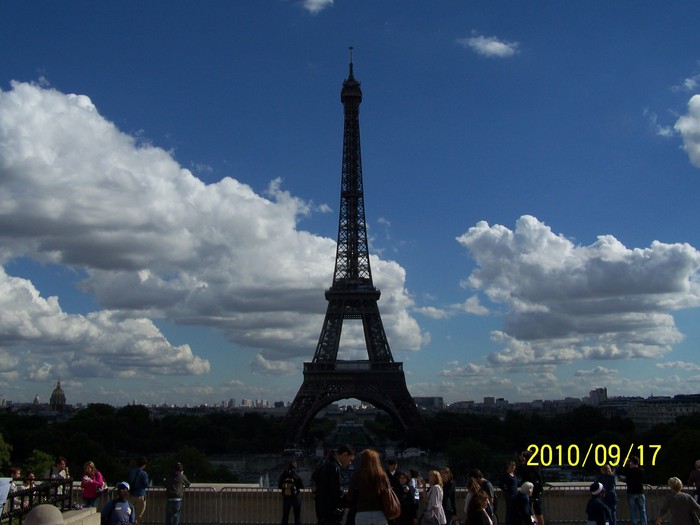 100_4697 - PARIS 2010