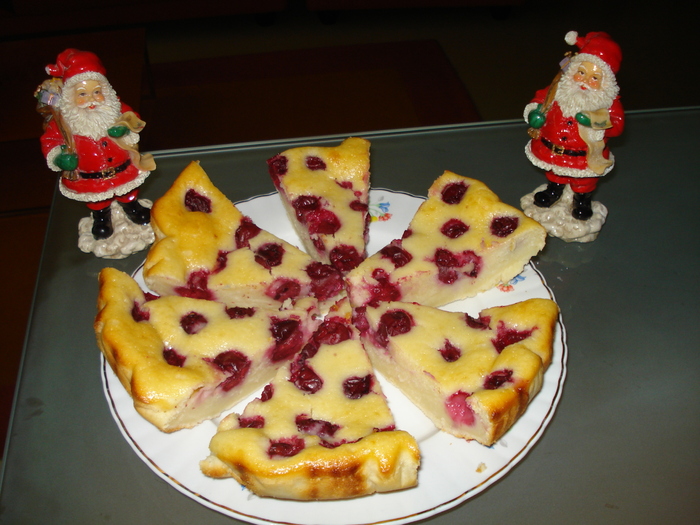 TARTA CU VISINE - GUSTOS