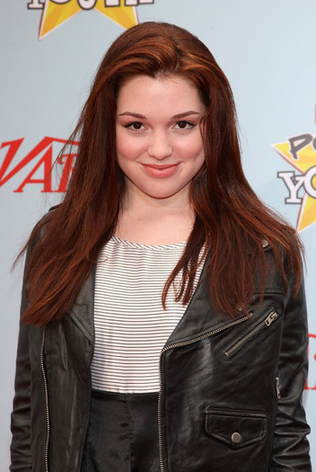 Jennifer+Stone+Variety+3rd+Annual+Power+Youth+GHuoxutuWPkl