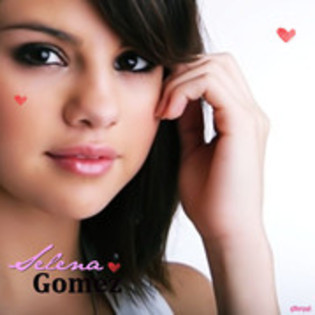  - Club Selena Gomez