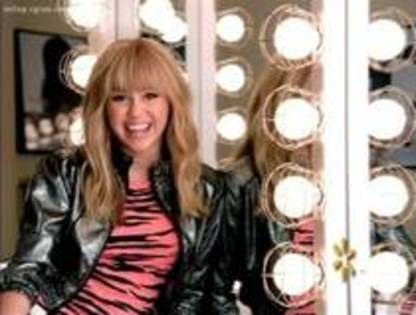 cabina hannei - Hannah Montana