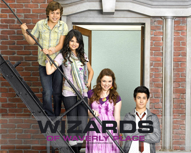 Wizard of Waverly Place (3)