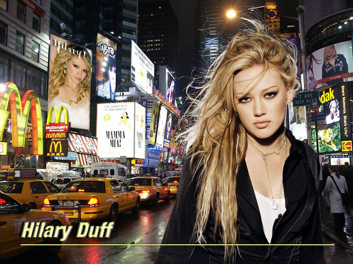 Hilary Duff (54)