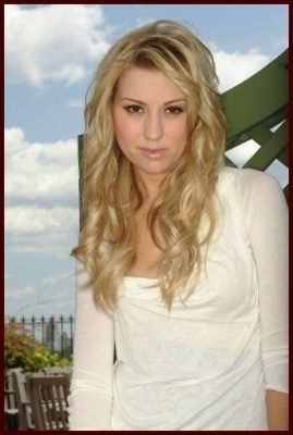 Chelsea Staub (86)