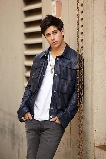 David Henrie (6) - David Henrie