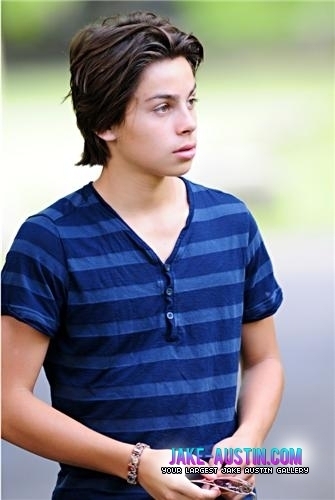 Jake T Austin (13)