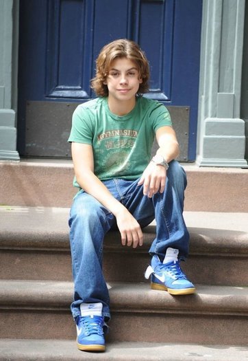 Jake T Austin (21) - Jake T Austin