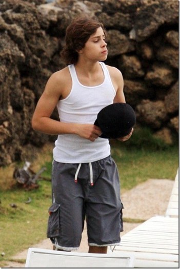 Jake T Austin (37)