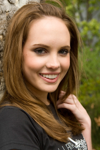 Meaghan Martin (32)