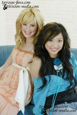 Brenda and Ashley (1)
