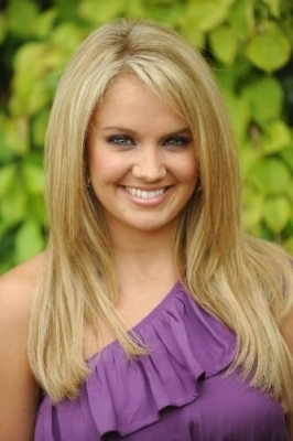 Tiffany Thorthon (52)