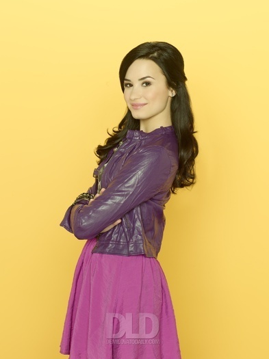 Demi Lovato (30)