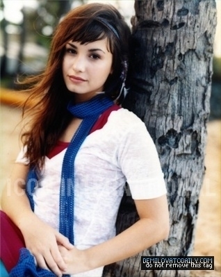 Demi Lovato (120) - Demi Lovato