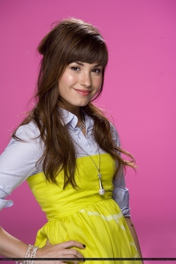 Demi Lovato (293)