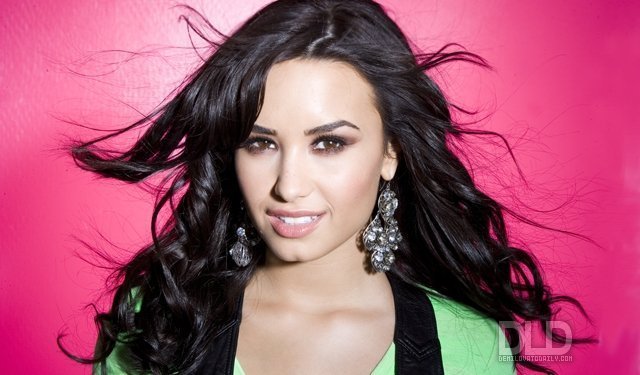 Demi Lovato (299)