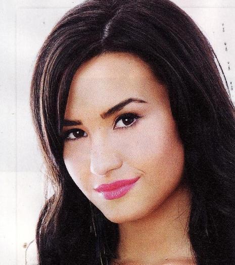 Demi Lovato (303)