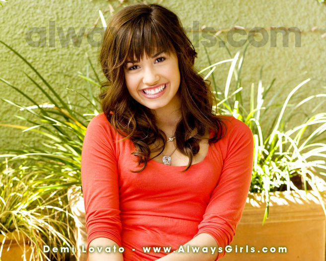 Demi Lovato (323)
