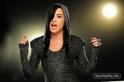 Demi (12) - Remember December