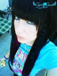 images (17) - EMO girls