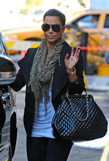 Kim+Kardashian+Shoulder+Bags+Quilted+Leather+Bag+x1uTsk1qk-el