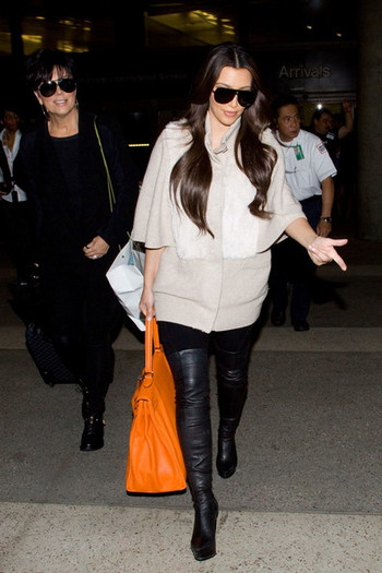 Kim+Kardashian+Tote+Bags+Leather+Tote+RNV5Ch1HPuvl
