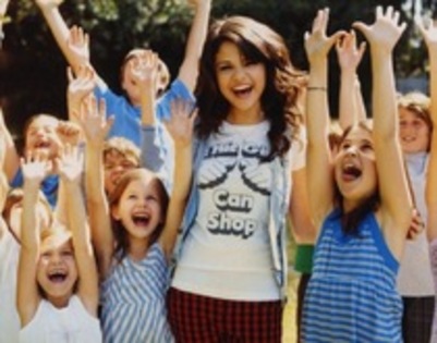 11403796_EFPZZQAHQ - Selena Gomez-sedinta photo8