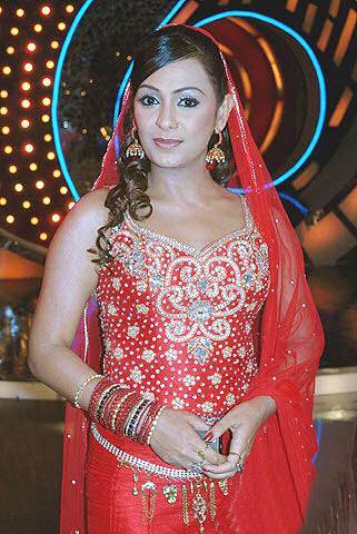 ashita-dhawan-stills01 - zaara