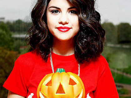 5057326713_1f2359a461_m