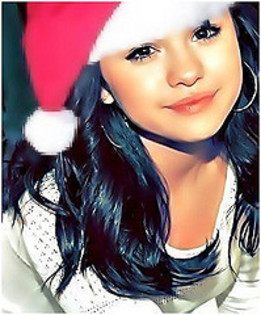 3914938071_d10ee6ba8e_m - Selena Gomez De Craciun