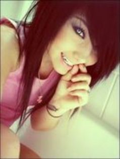 23563226_OKBCHBLYO - emo girl