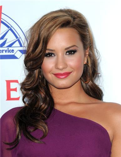 Demi (8) - Demetria