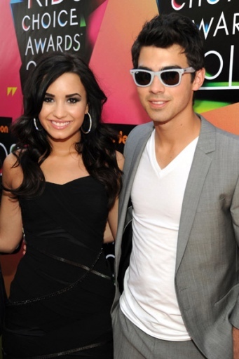Demi & Joe (2) - Demi and Joe